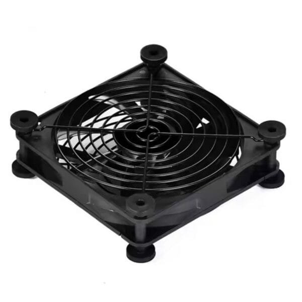 Ventilador de ordenador negro con rejilla cuadrada
