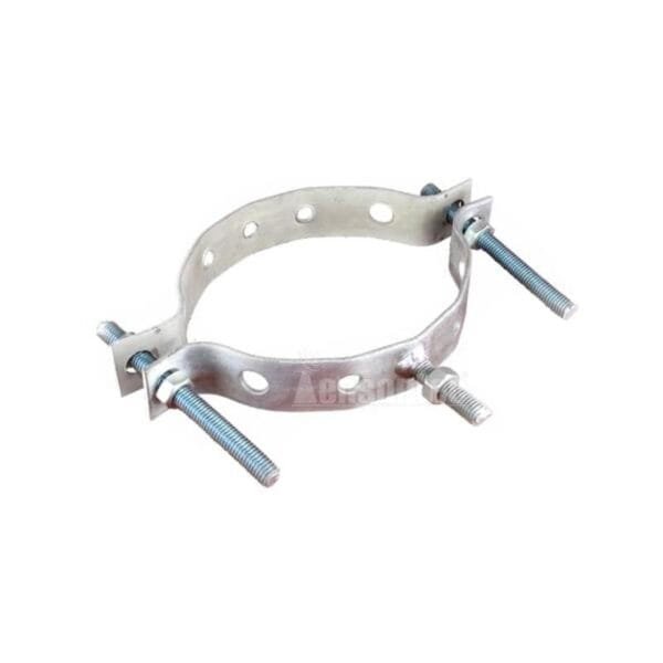 Abrazadera metálica con tornillos y agujeros