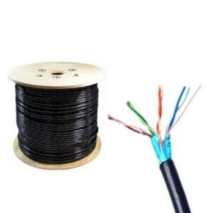 Carrete de cable negro y cables pelados