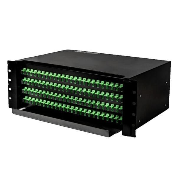 Panel de conexiones de fibra óptica